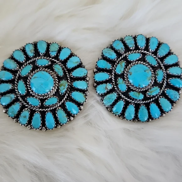Stunning Vintage Native American Navajo Turquoise Flower Cluster Earrings 🩵🎁